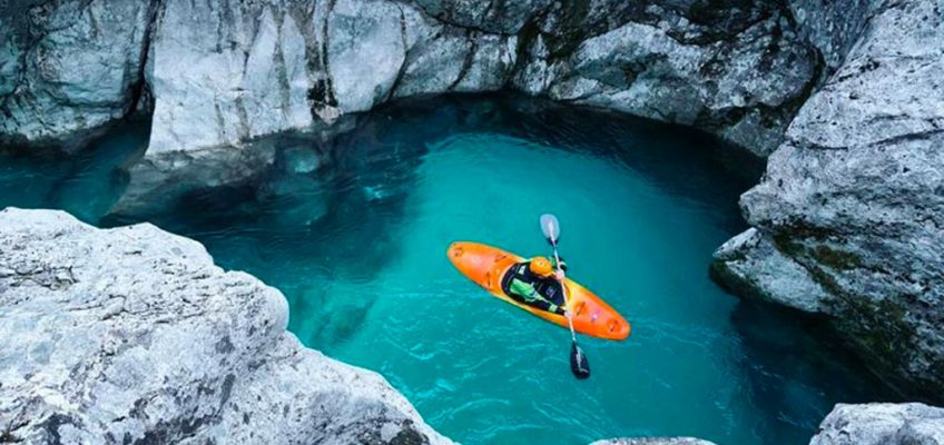 Prvi društveni izlet starih pičk: Posočje